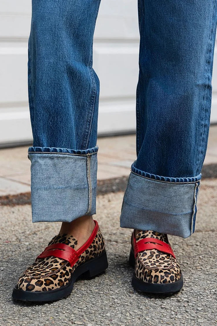 LEOPARD PRINT LOAFER WITH RED DETAIL