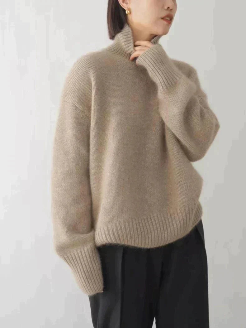 Amaya - Luxe Turtleneck Sweater