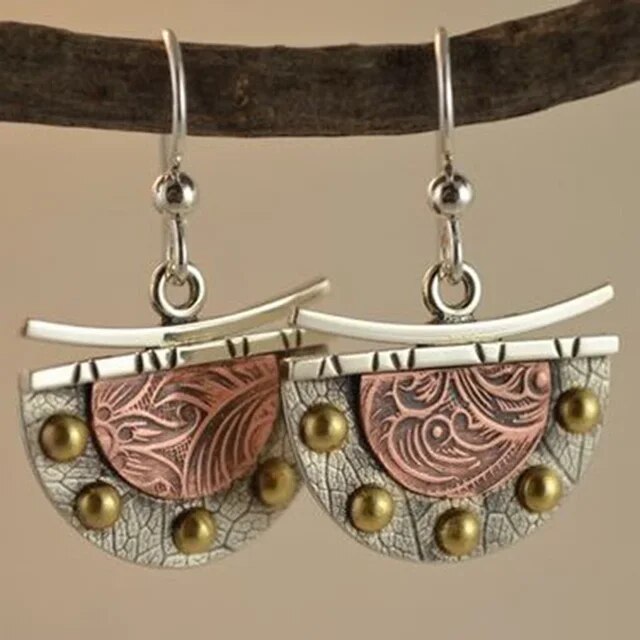 Vintage Crescent Brown Earrings