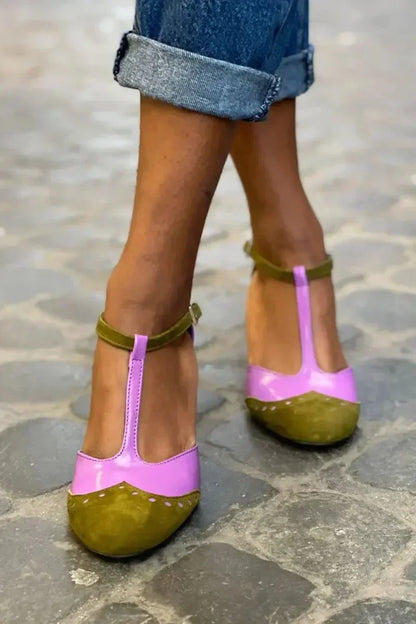 CLOSED SANDAL WITH T-BAR STRAP