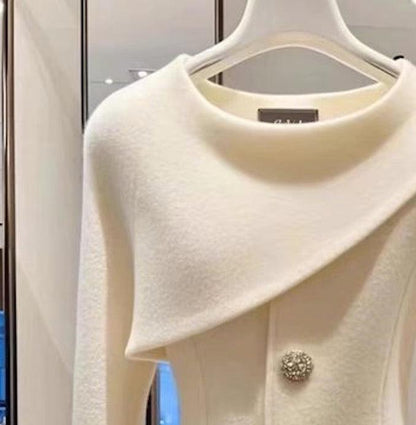 Lola |Asymmetric Buttoned Blazer