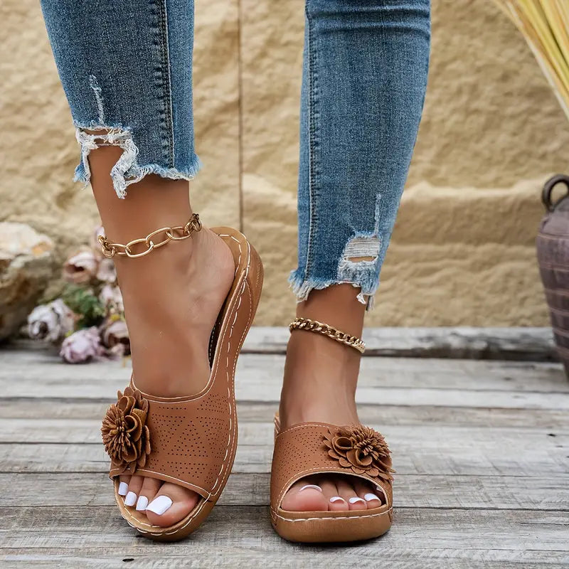 FLORA | Orthopedic Sandals with Floral Design