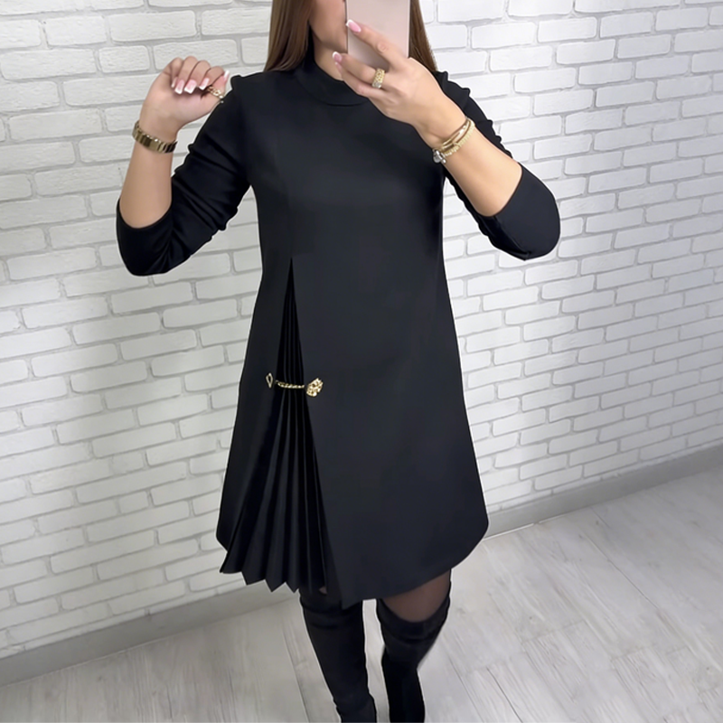 BELLA – ELEGANT MODERN PLEATED DRESS