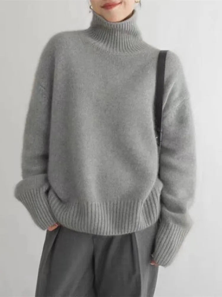 Amaya | Luxe Turtleneck Sweater