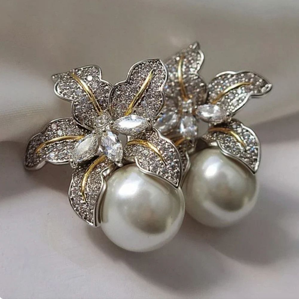 Exquisite Flower Pearl Earrings