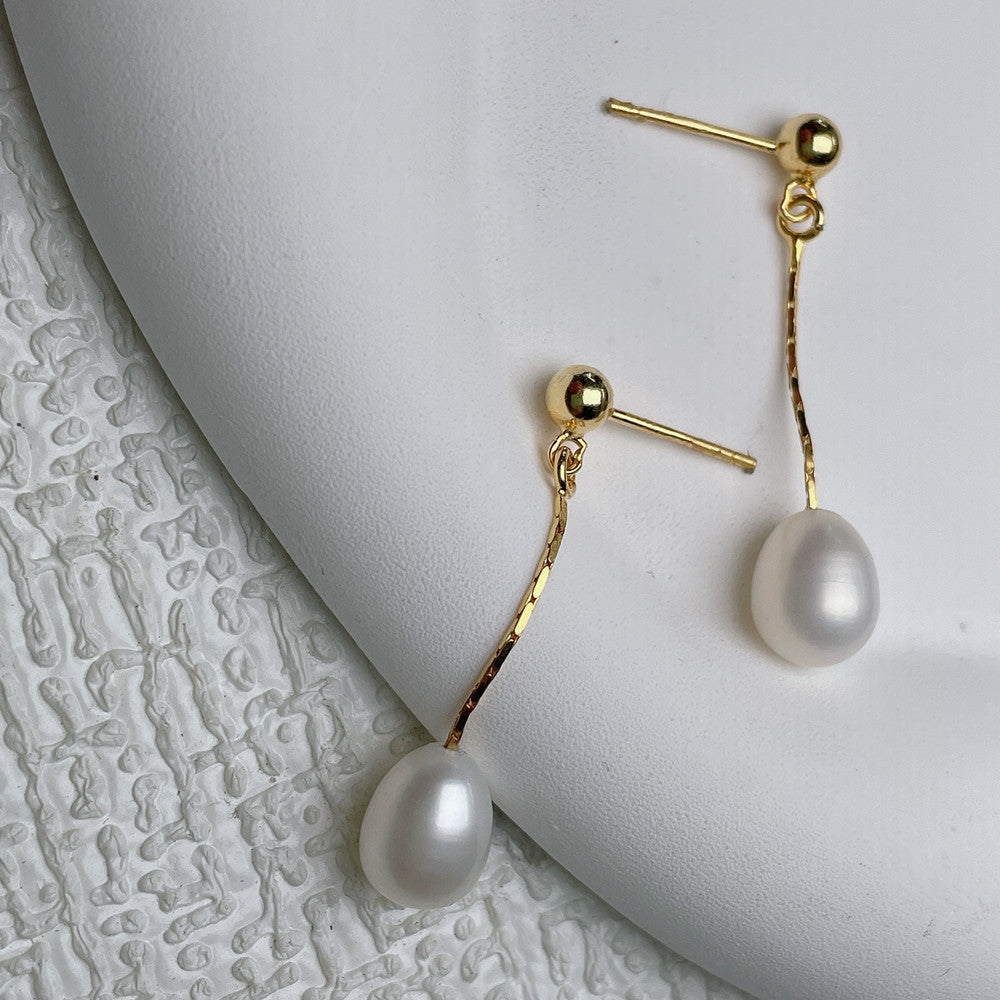 Baby Fresh Pearl Earrings
