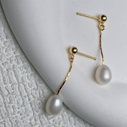 Baby Fresh Pearl Earrings