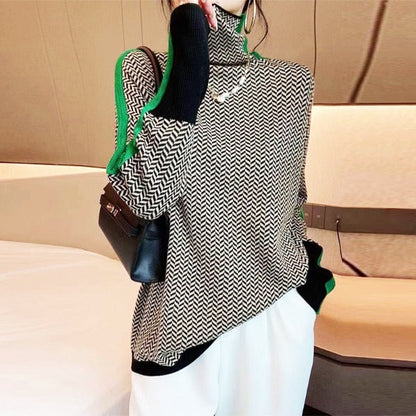 Clémence - High-neck sweater with contrasting stripes