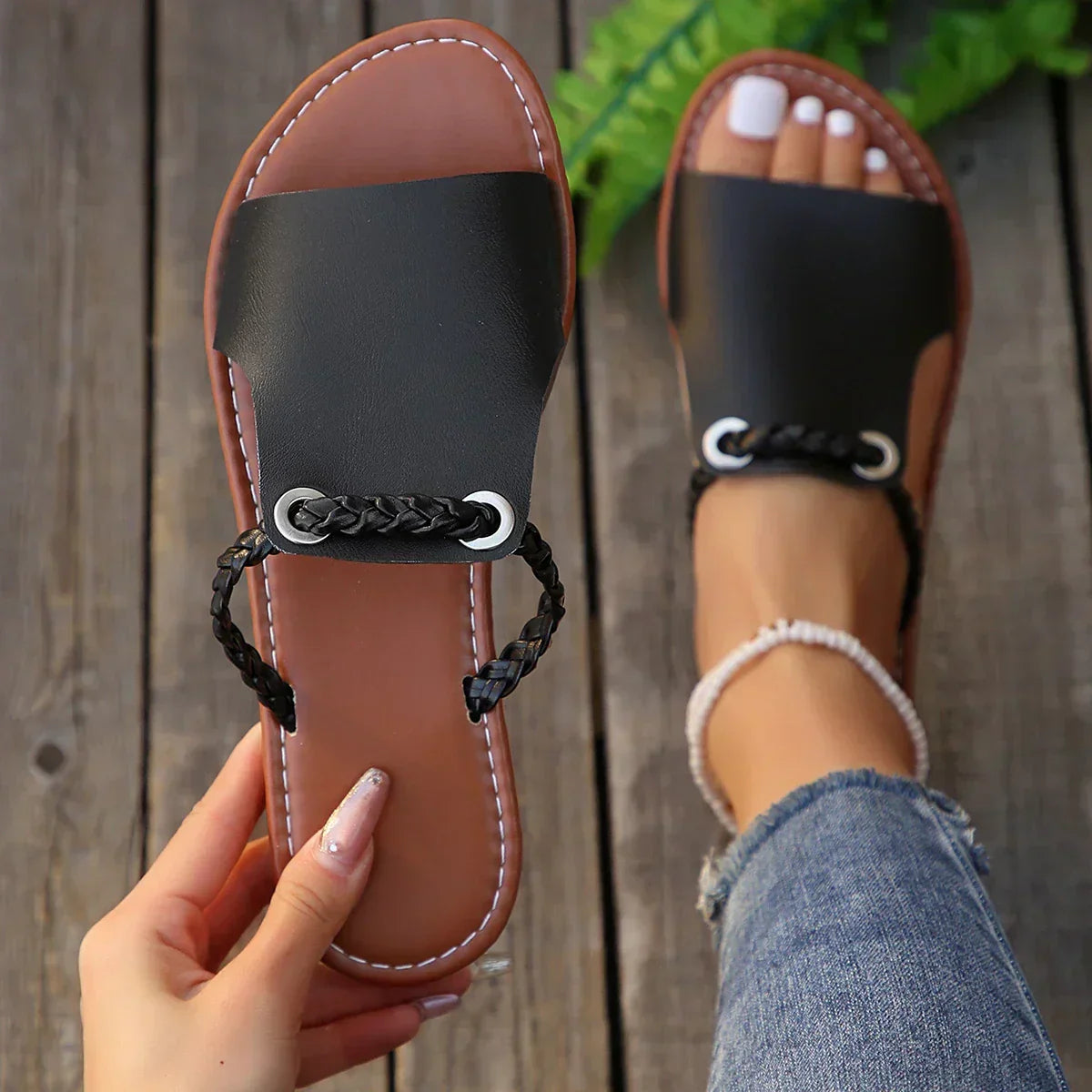 Nova™ Braided Loop Sandals