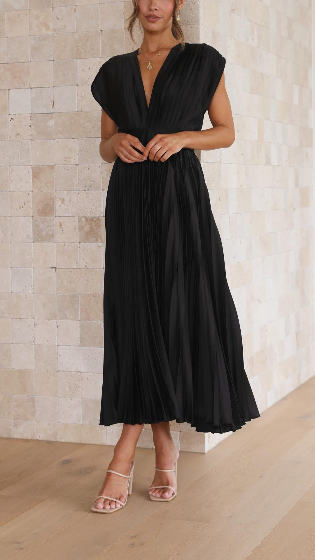 ALIYAH – ELEGANT PLEATED MIDI DRESS