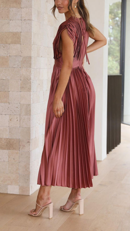 ALIYAH – ELEGANT PLEATED MIDI DRESS