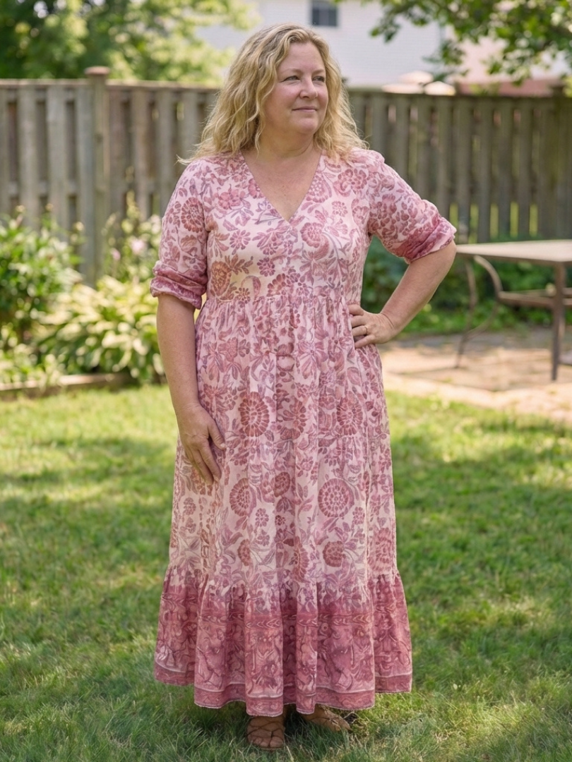 Calandra | Short Sleeve V Neck Floral Midi Dress