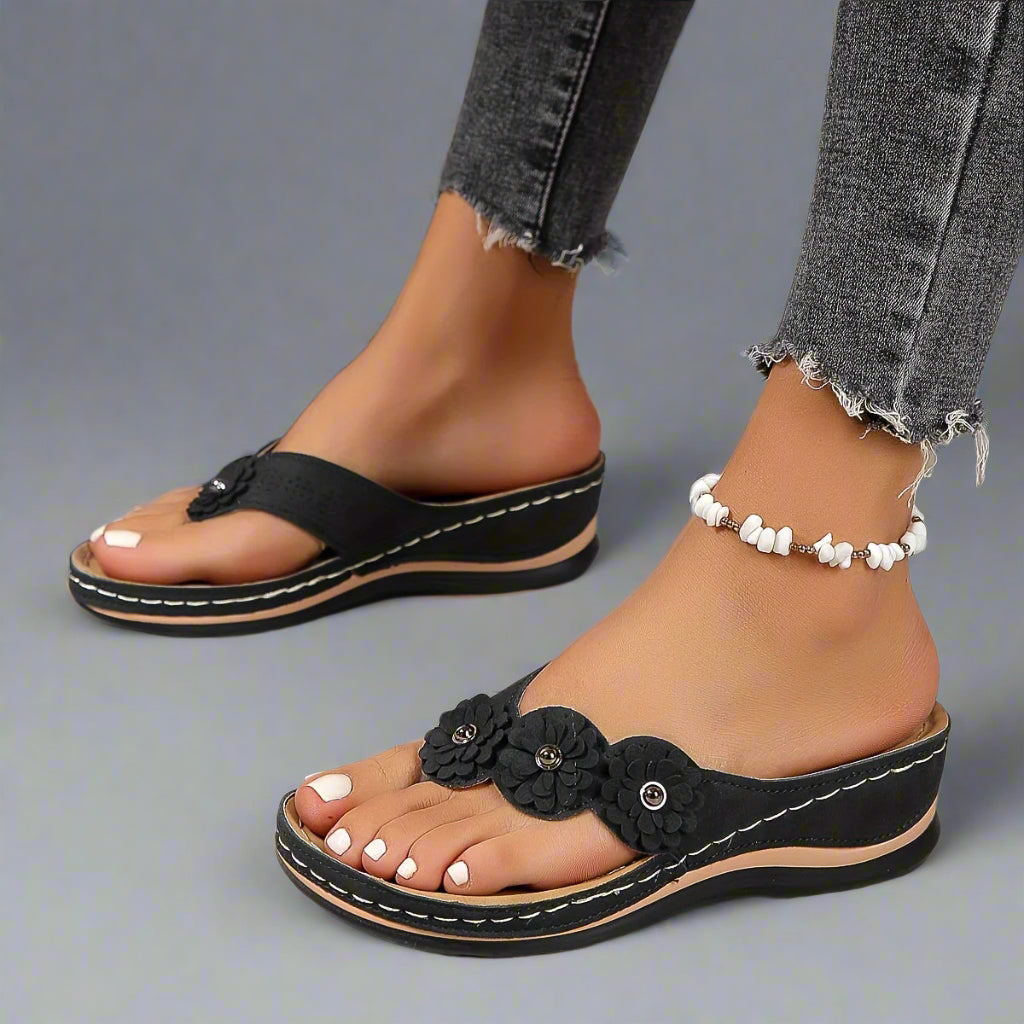 Henriette | Durable Orthopedic Sandals for Ultimate Comfort