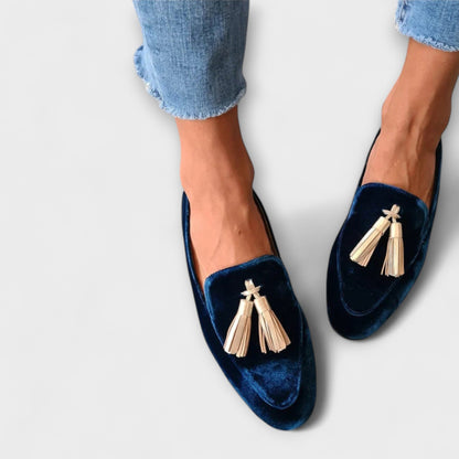 Quinnlyn – Vintage Inspired Loafers with Loops