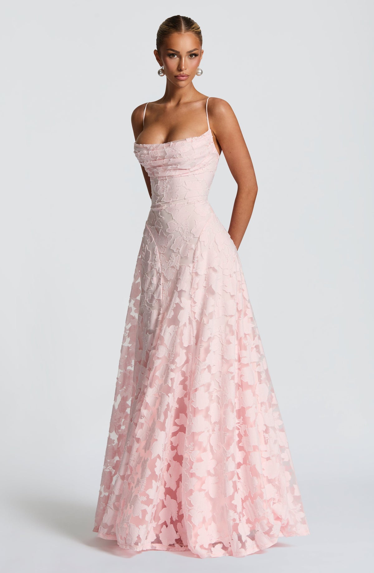 ELOISA - LACED IN LOVE MAXI DRESS