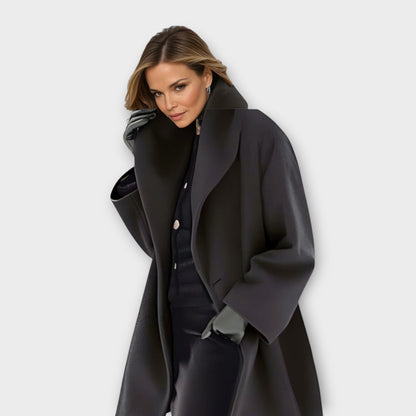GISELLE – ELEGANT OVERSIZED CASHMERE COAT
