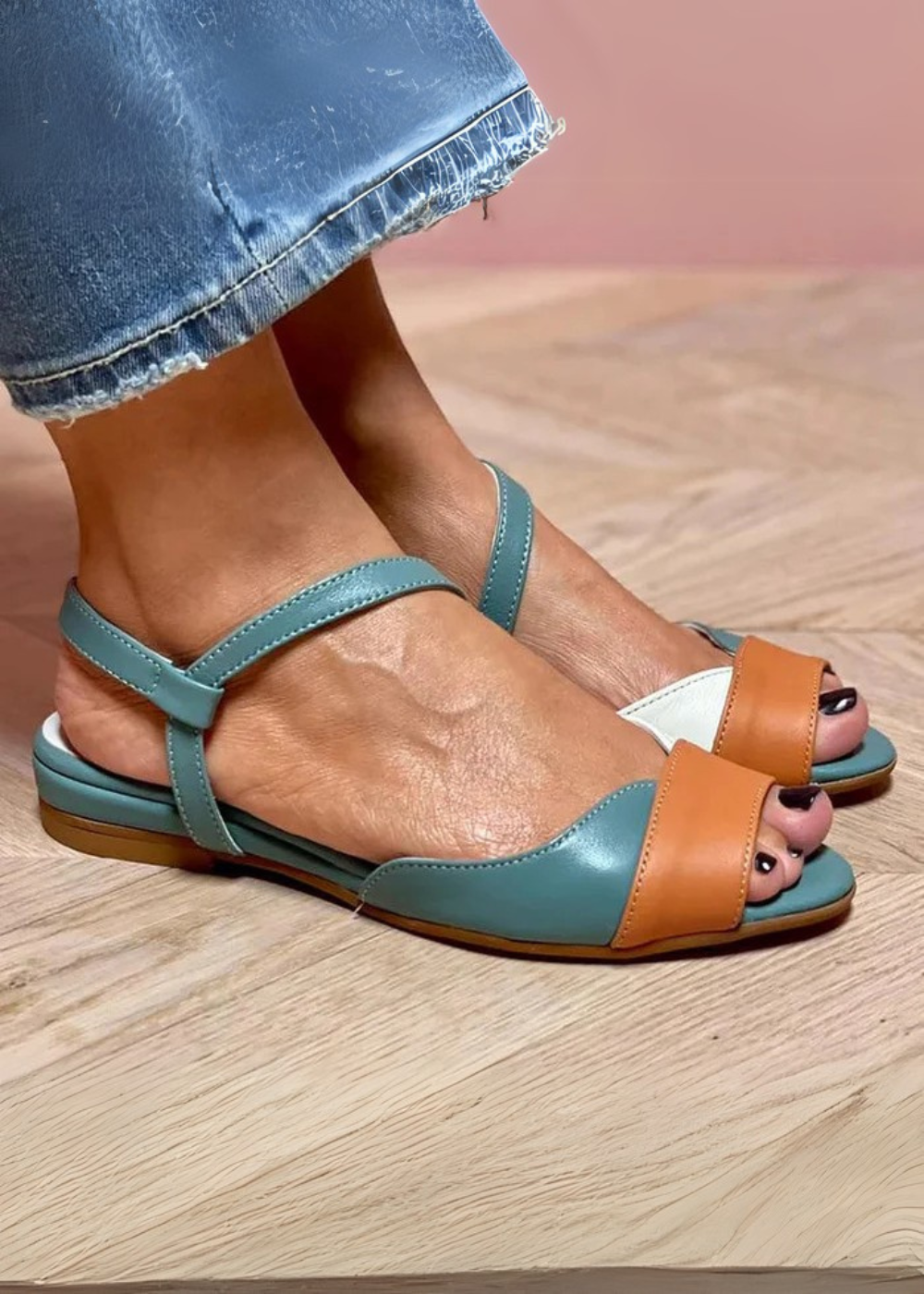 Clarisse - Summery & Stylish